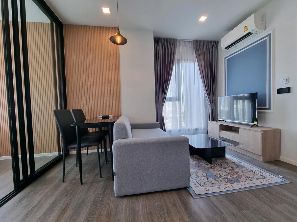 Photos