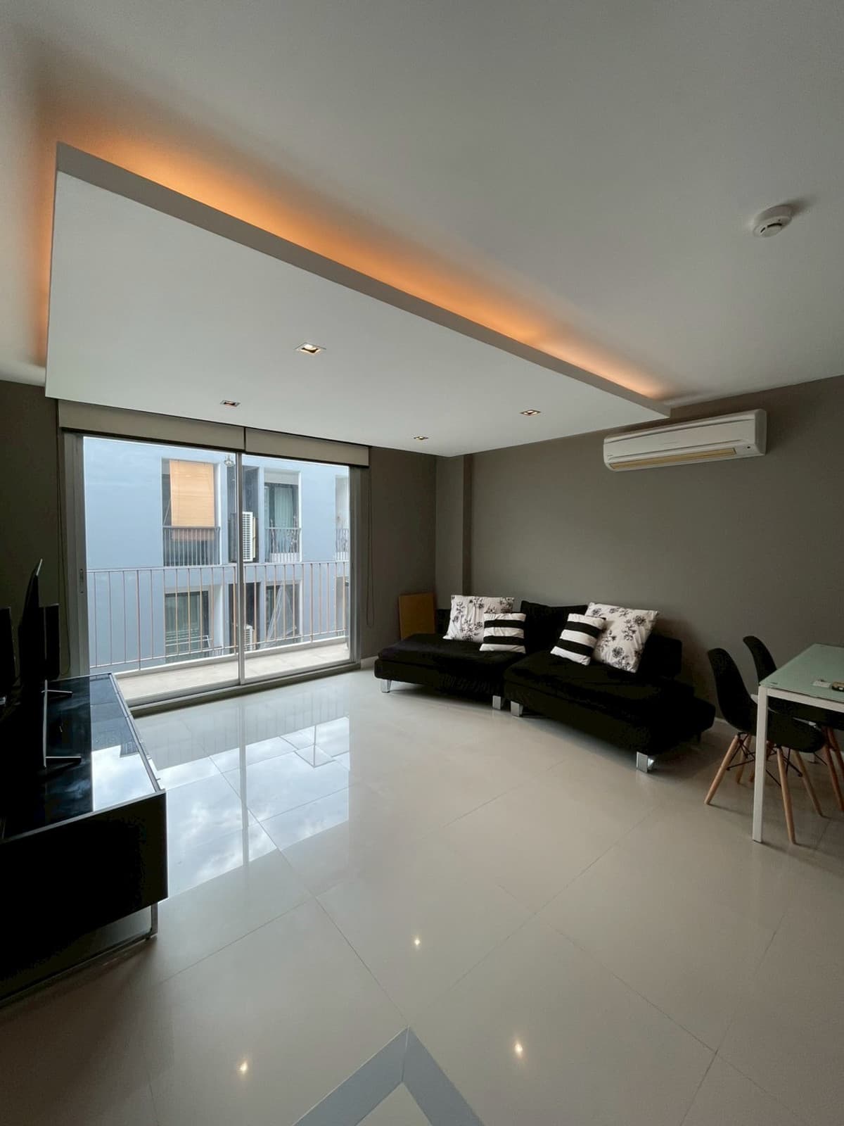 Photos