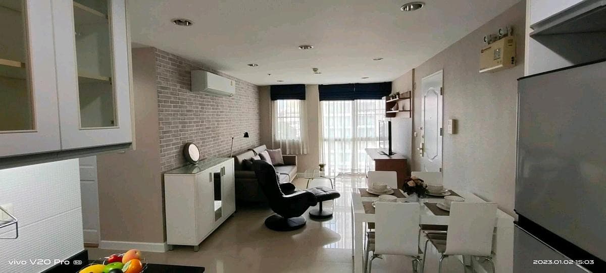 Photos
