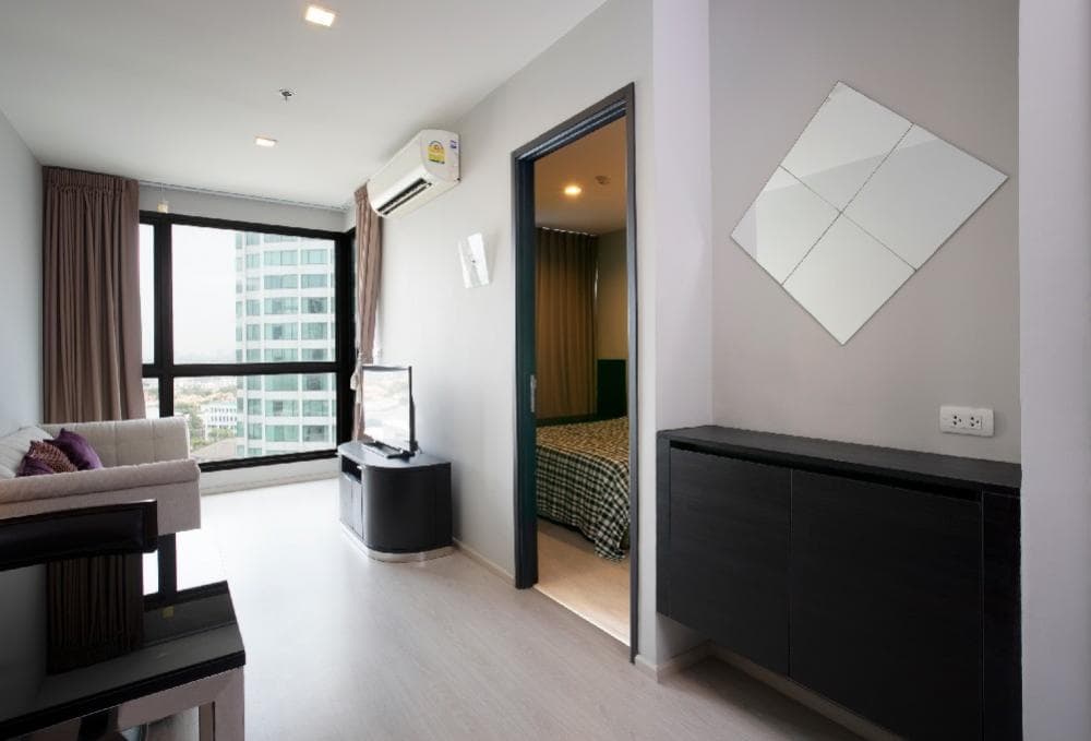 Rhythm Sukhumvit 44/1 (ริทึ่ม สุขุมวิท 44/1) - 3