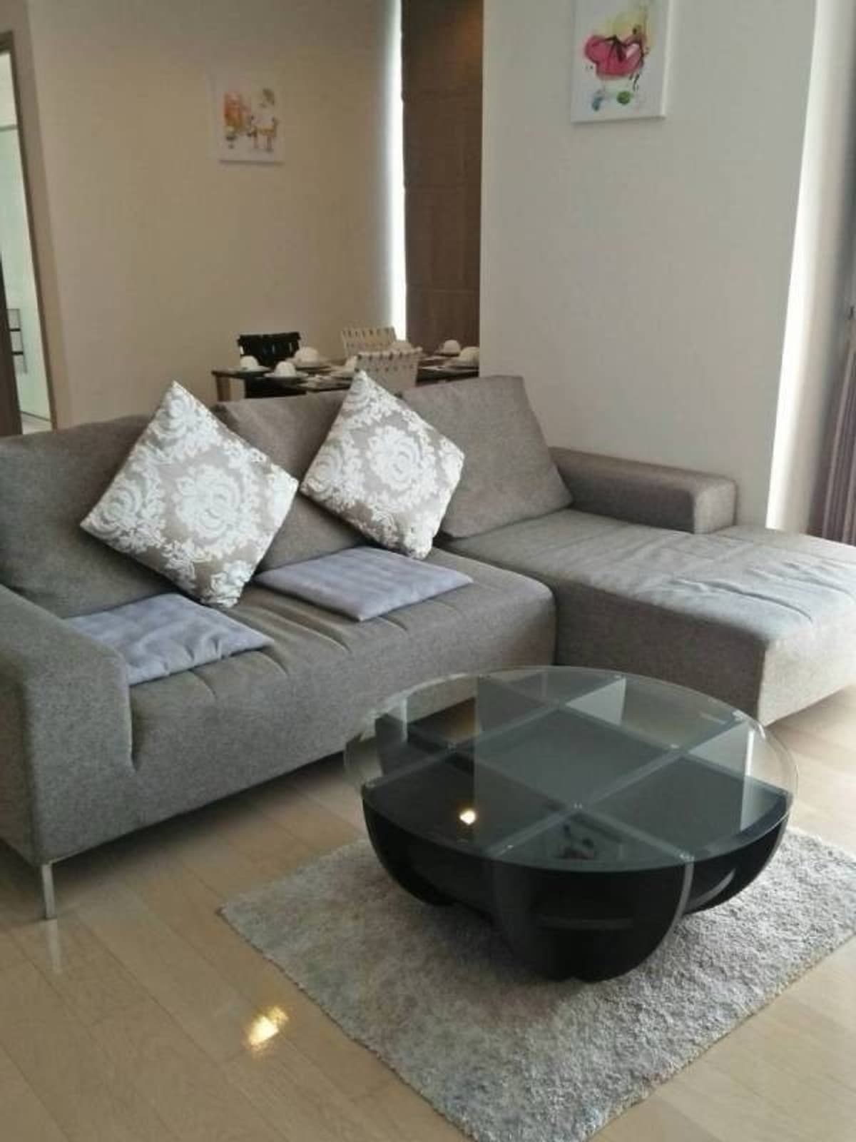 Photos