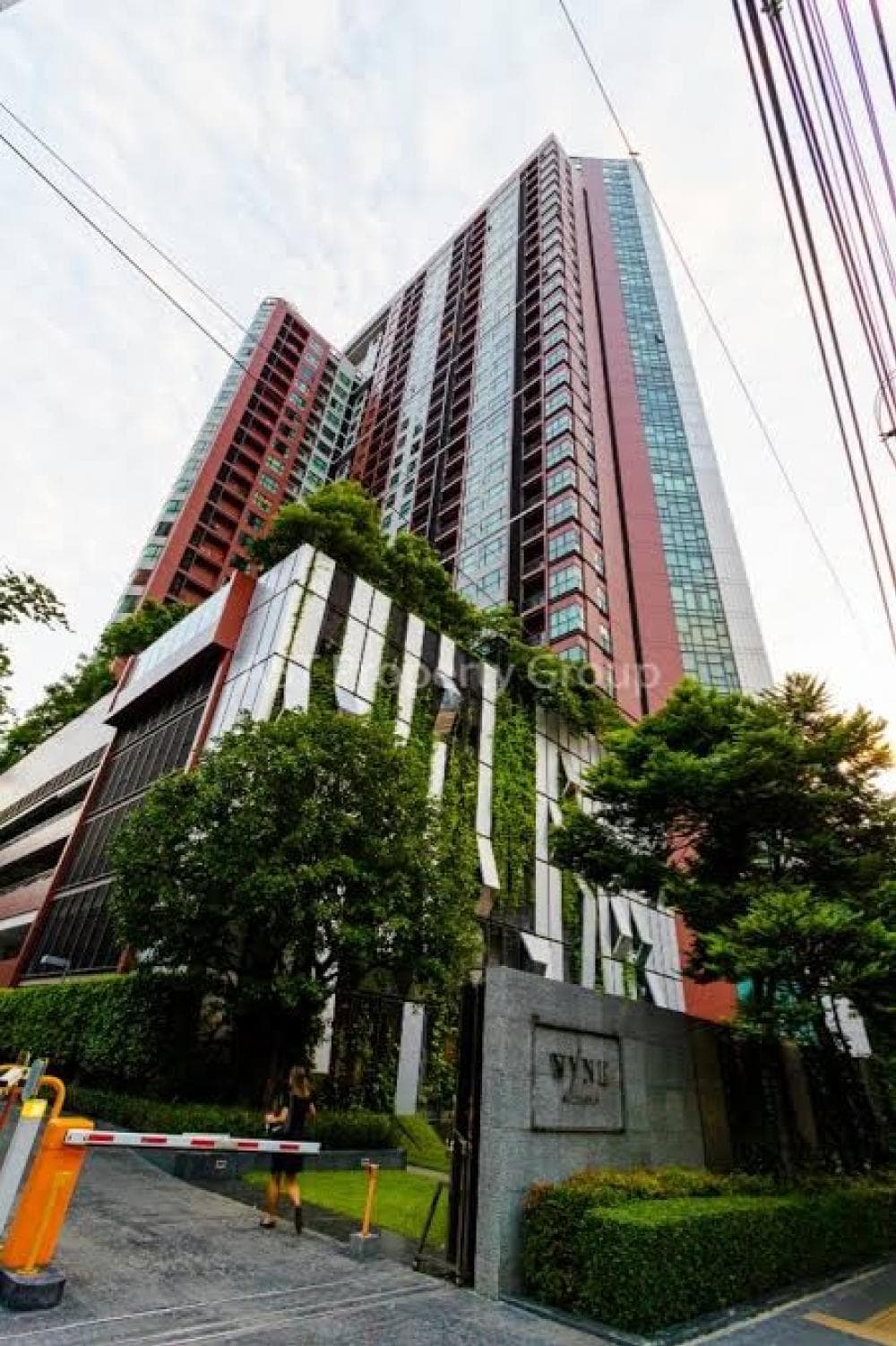 Wyne Sukhumvit ( วายน์ สุขุมวิท)
