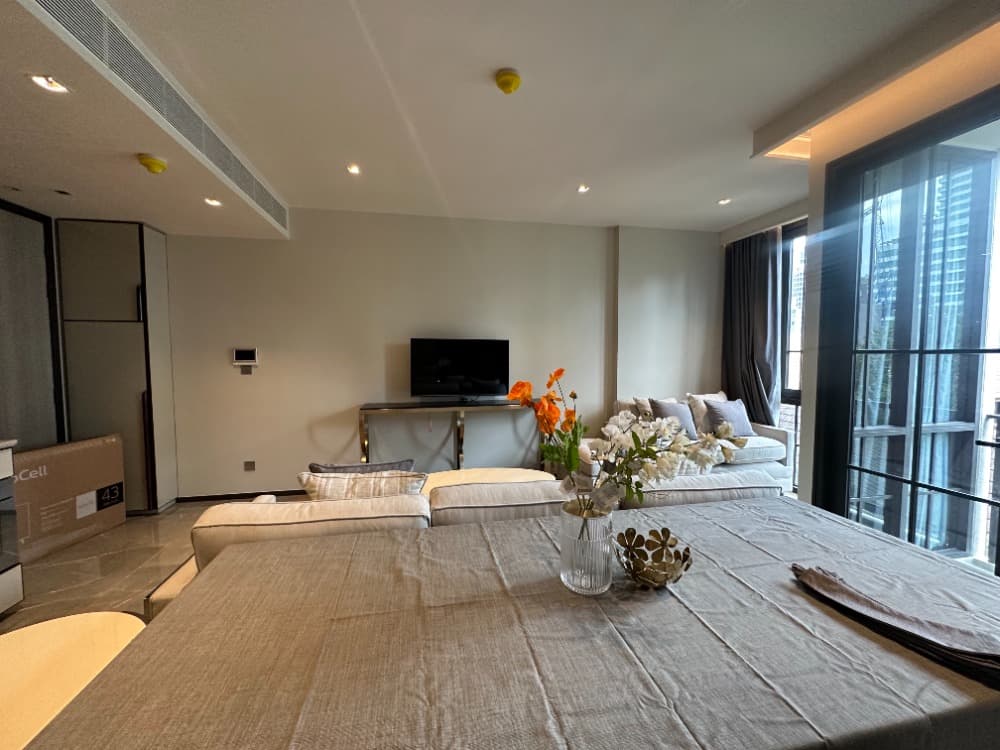 Photos