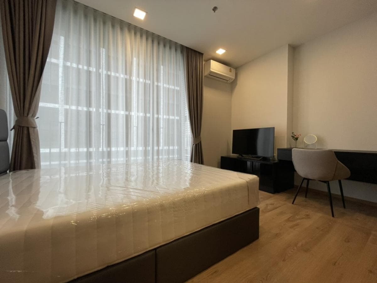Photos