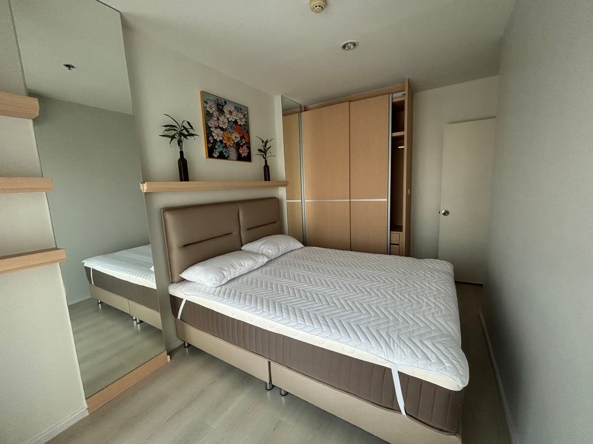 Photos