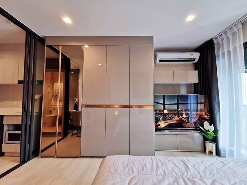 Photos