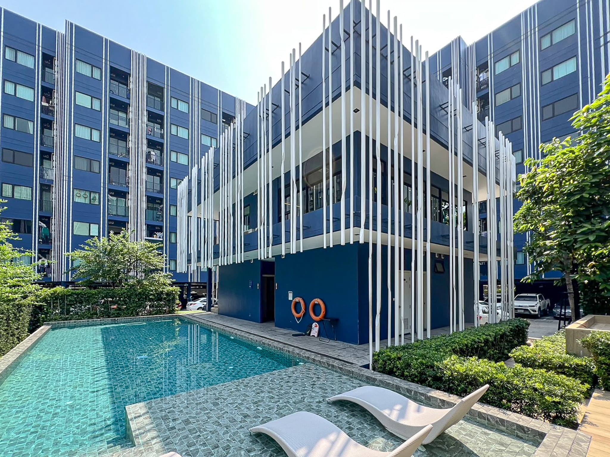 Photos