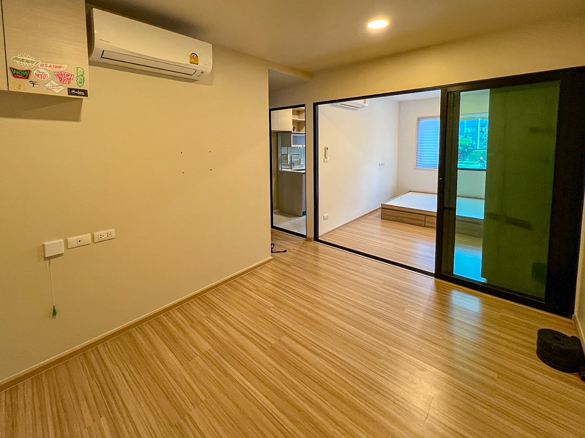 Photos