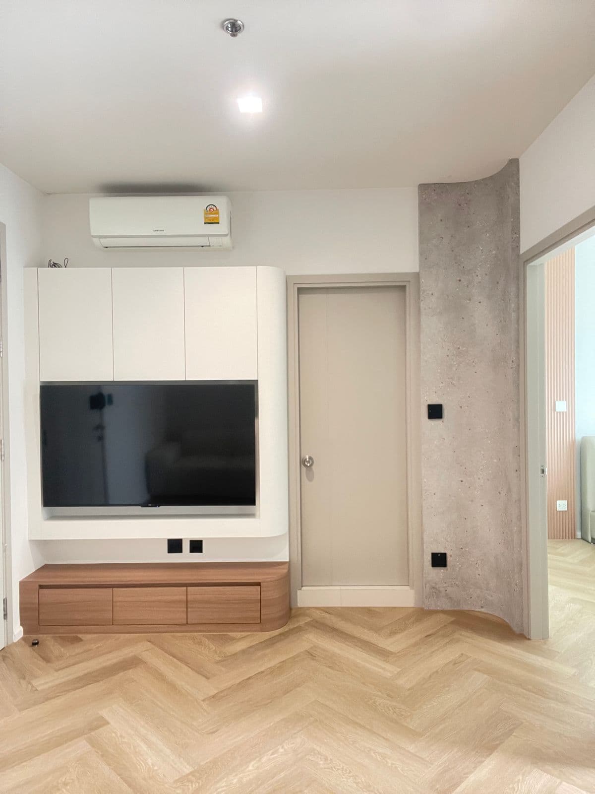 Life Sukhumvit 48 (ไลฟ์ สุขุมวิท 48)